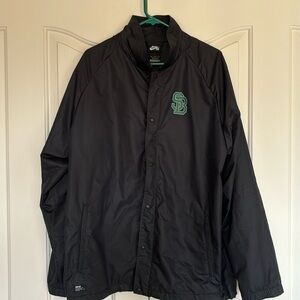Nike men’s SB black jacket size XL